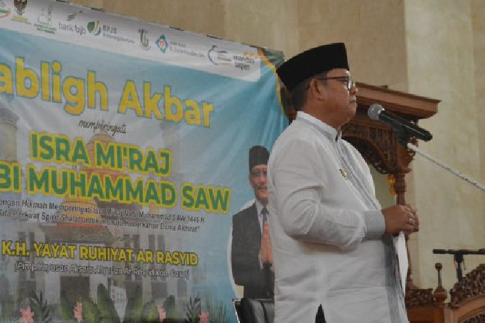 Kota Sukabumi Gelar Peringatan Isra Miraj Nabi Muhammad SAW 1446 H di Masjid Agung