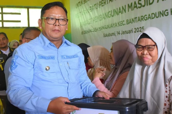 Pemkot Sukabumi Salurkan Bantuan untuk Warga Terdampak Bencana di Kabupaten Sukabumi