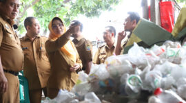 Pj Bupati Bekasi Dukung Bank Sampah MasDul di Telaga Murni Menjadi Proyek Percontohan