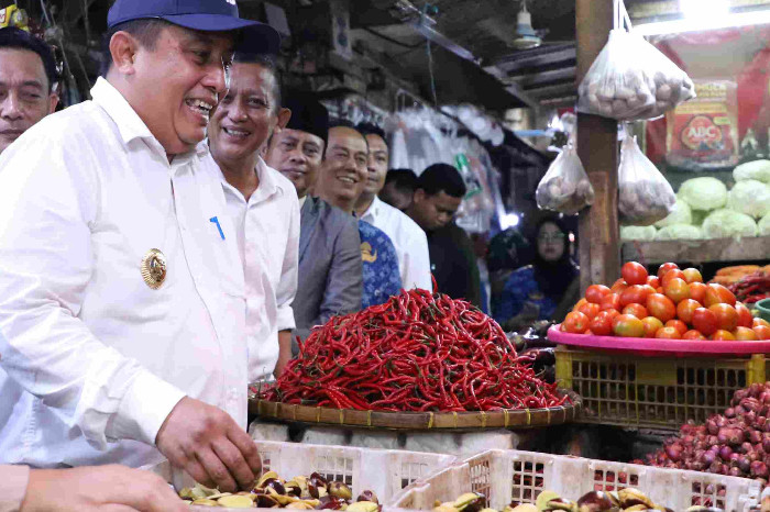 Pemkab Bekasi Perkuat Langkah Kendalikan Harga dan Stok Kebutuhan Pokok (Portal Bekasi)