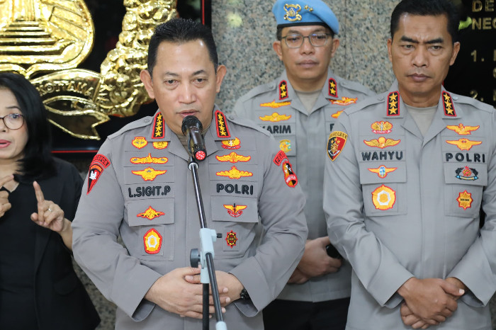 Polri dan BPOM Bersinergi Tindak Pelanggaran Produk Skin Care Berlabel Biru (Humas Polri)