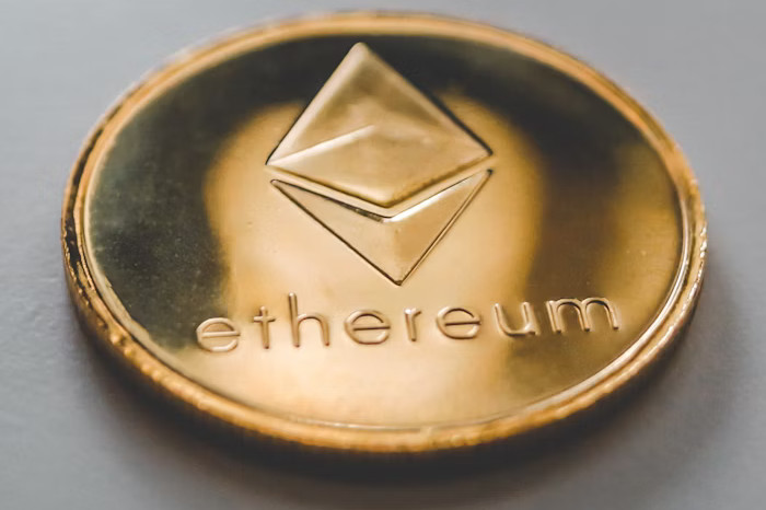 Ethereum Anjlok di Bawah 2.700 Dollar Meski Ada Dukungan dari Trump (dok. unsplash)