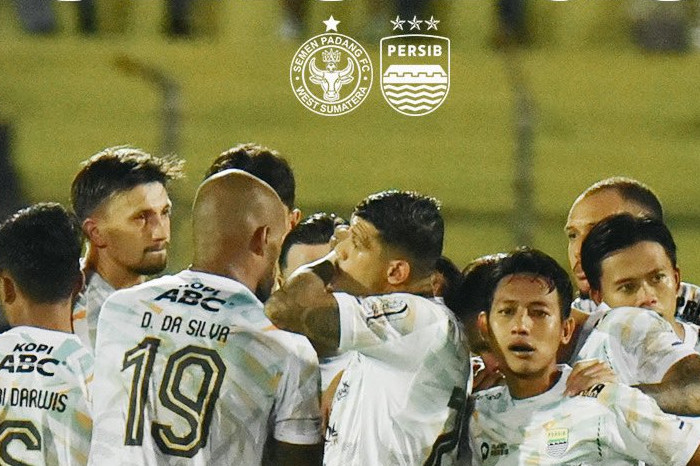 Persib Bungkam Semen Padang 4-1, Hodak Soroti Performa Tim yang Makin Solid (dok @persib)